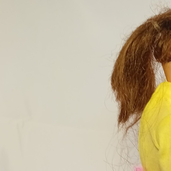 Vintage 1960s Uneeda Barbie Fashion Doll Fully Dressed Doll READ - Picture 13 of 13